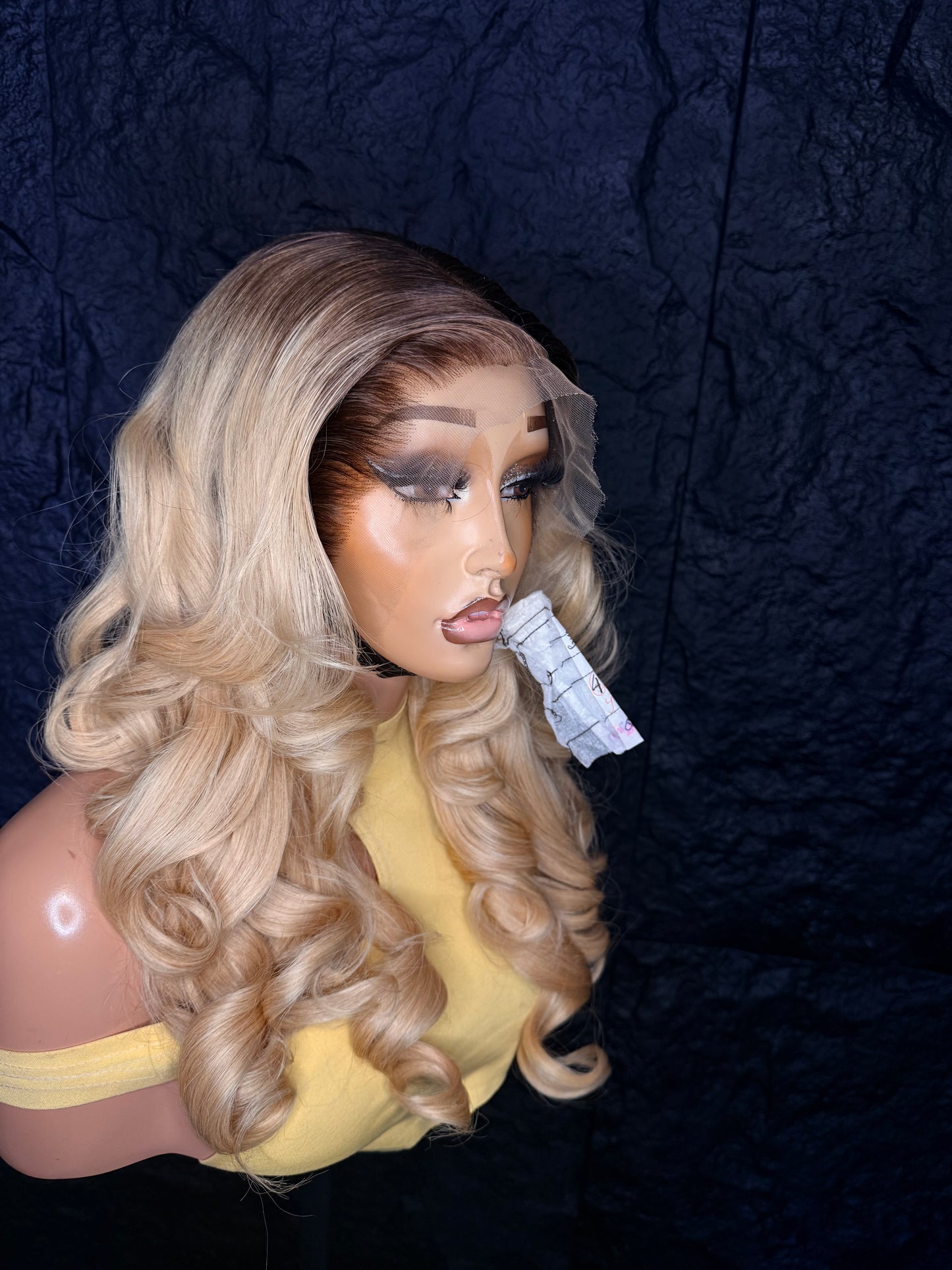 Wig Melisa 004 (blonde with dark roots)