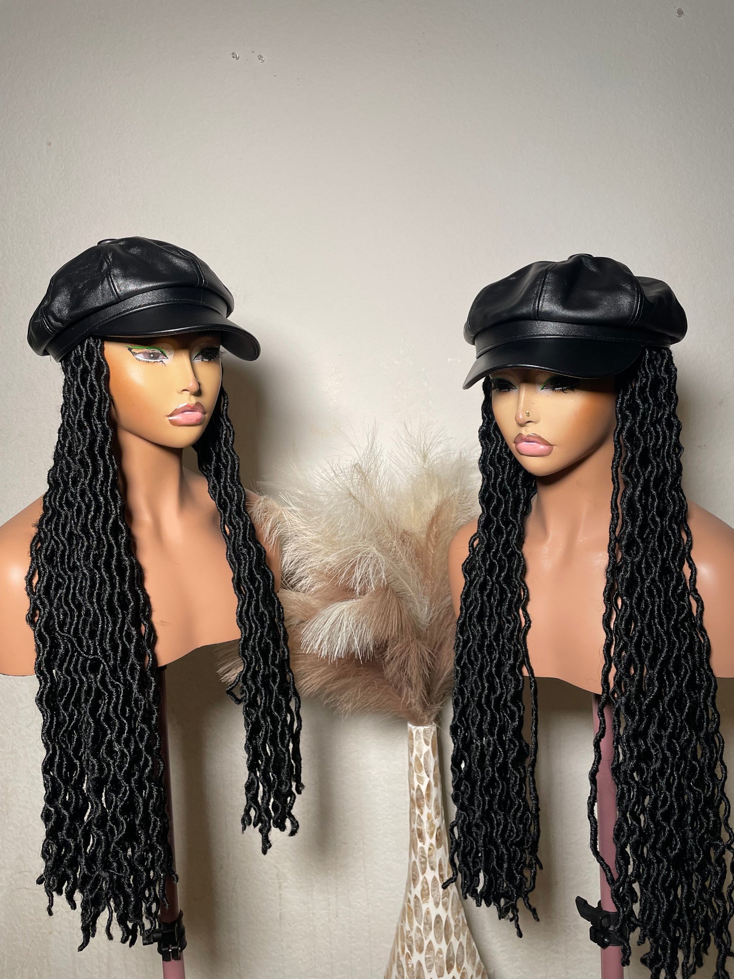 Hat locs wig. small - medium head friendly. ( medium head size 20 -21 1/2)