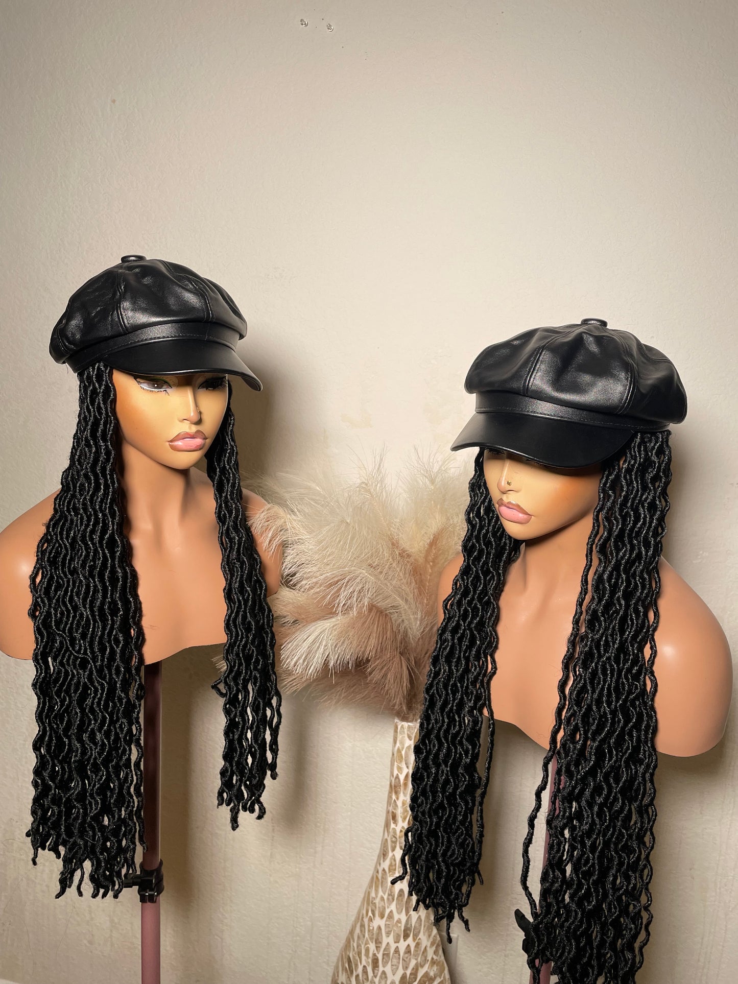 Hat locs wig. small - medium head friendly. ( medium head size 20 -21 1/2)