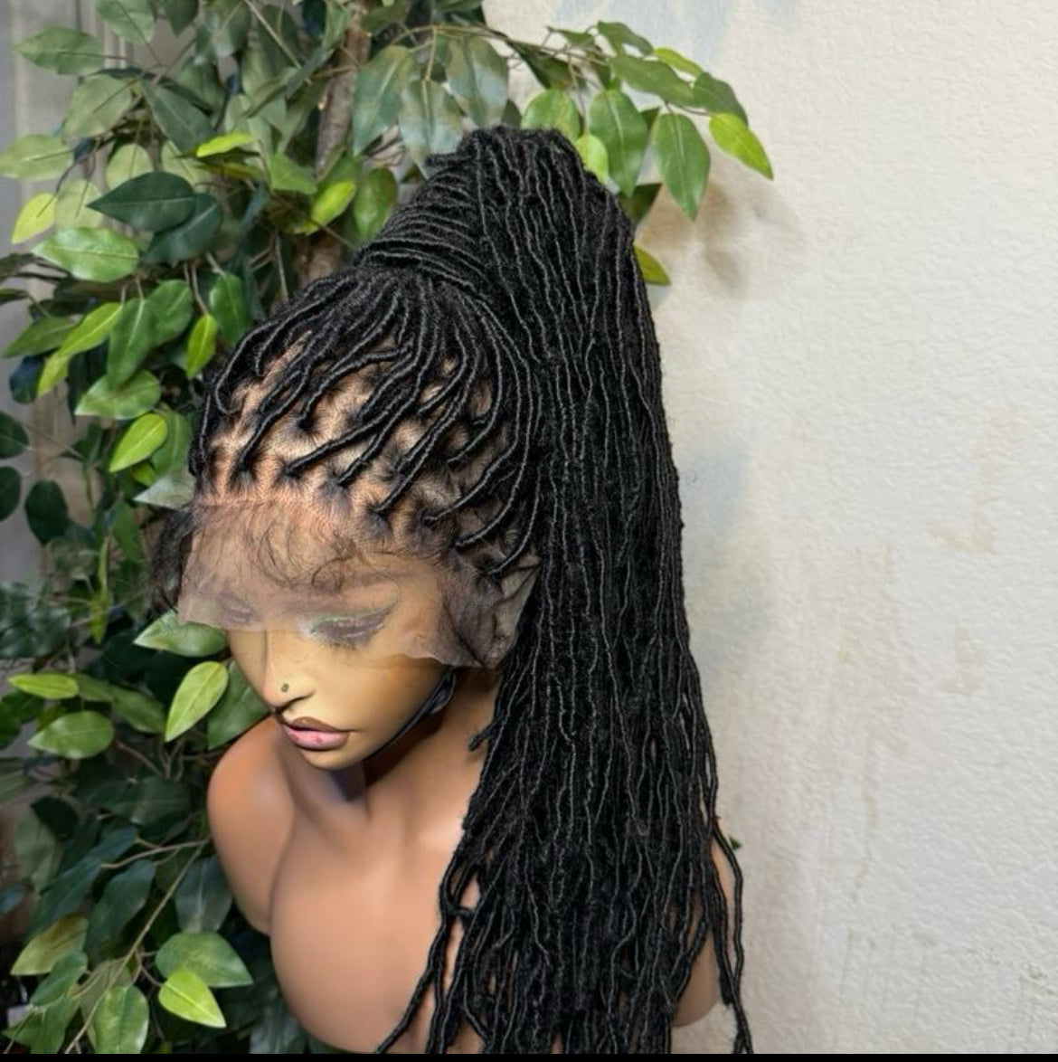 Faux locs made with 360 premium fiber lace. 30 inches, available in different lengths. Medium: Cap size :21.5 – 22.5”