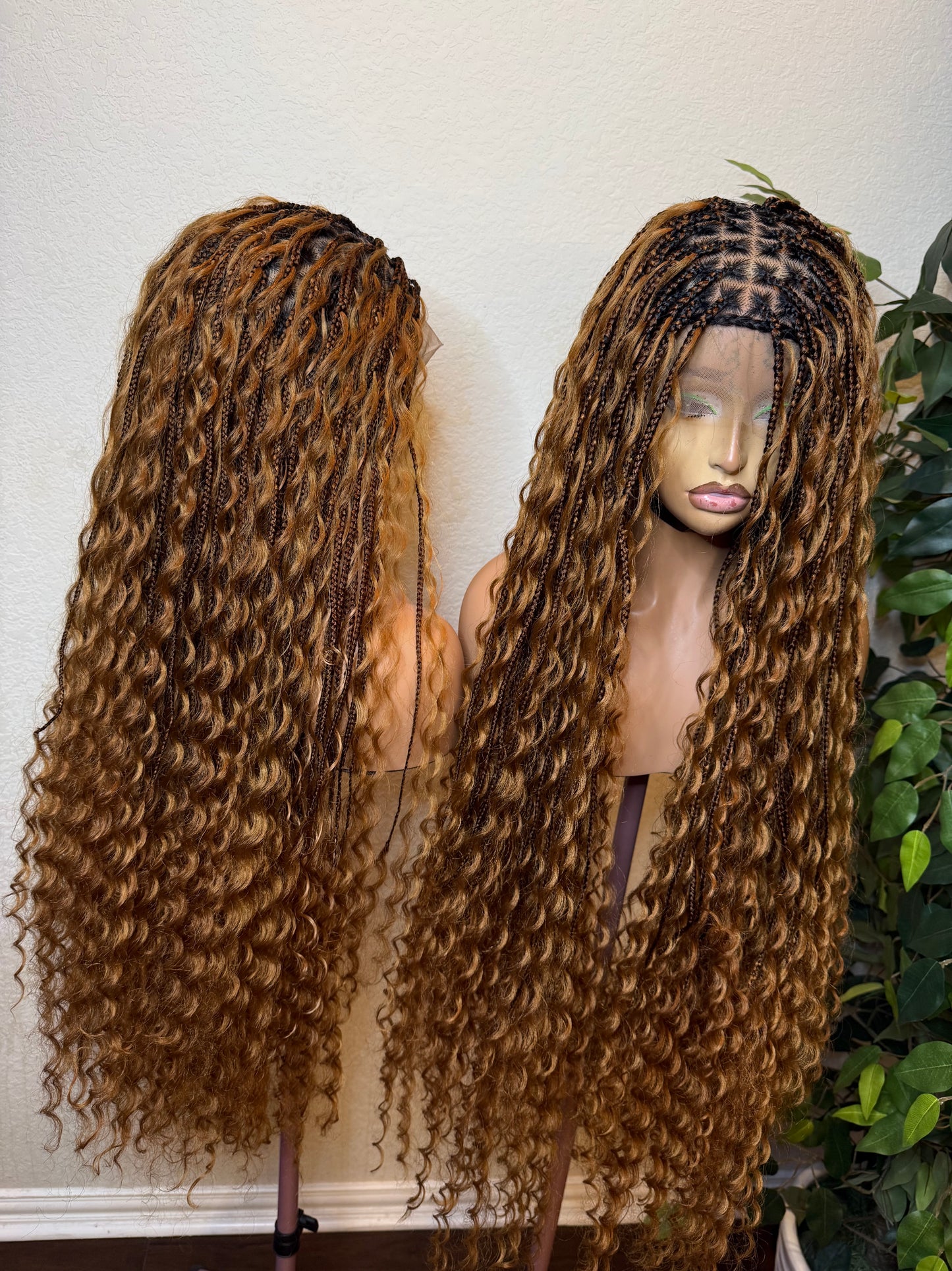 360 hair blend  boho braids in 30 inches, water friendly and beautiful for all occasion