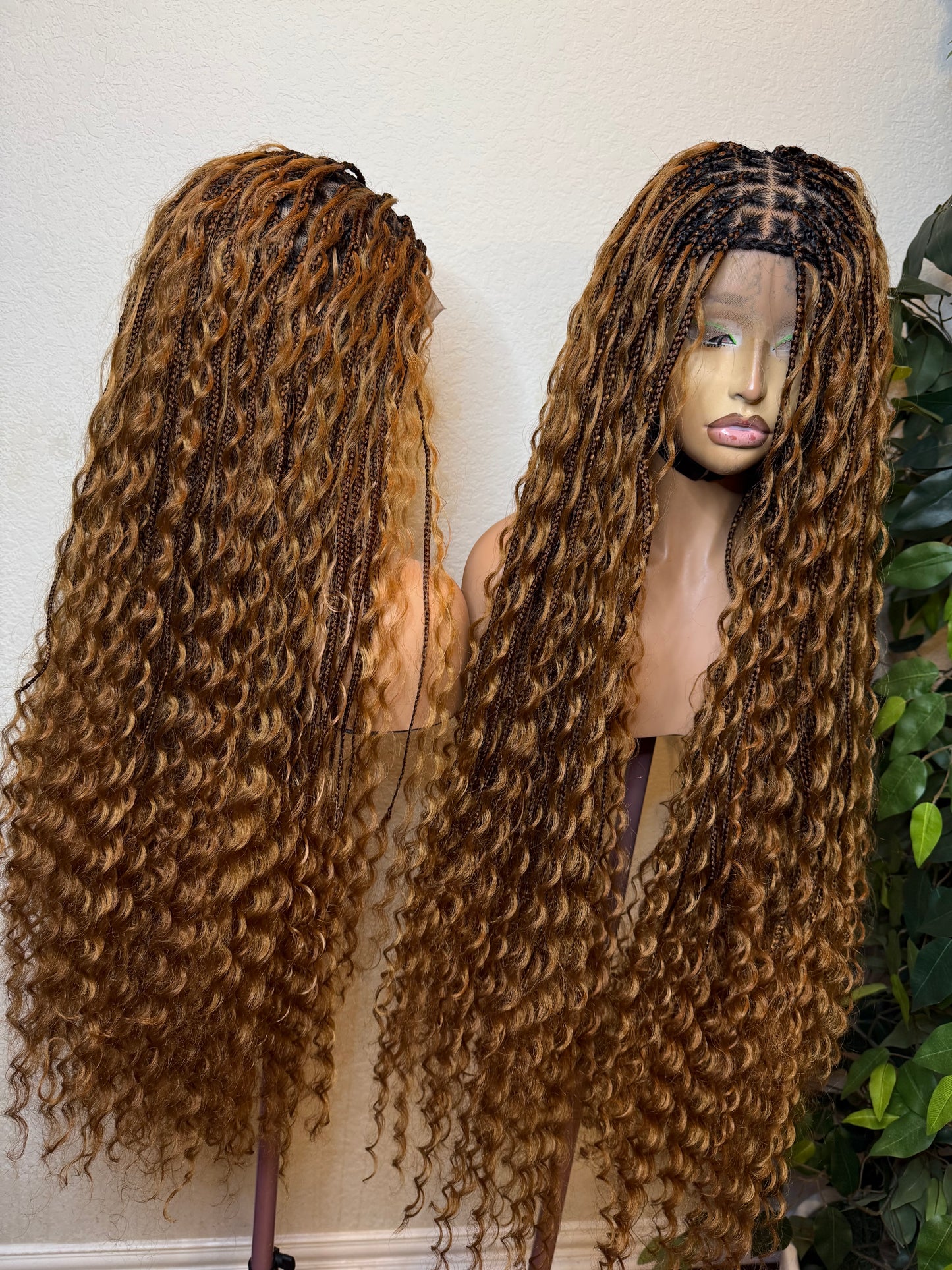 360 hair blend  boho braids in 30 inches, water friendly and beautiful for all occasion