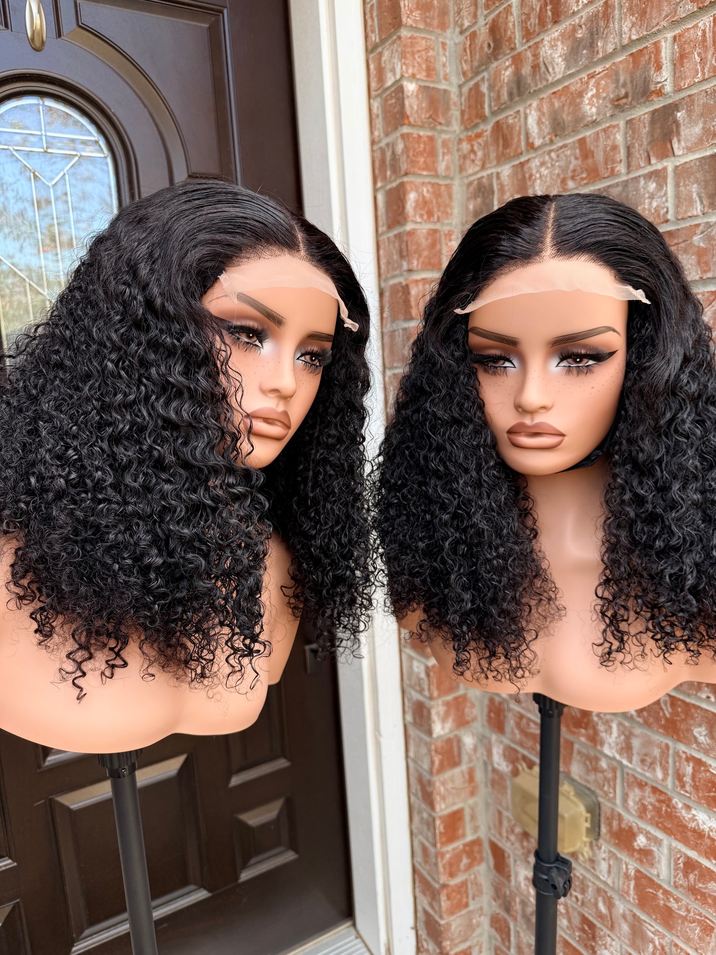 18 inches sdd pixie curly human hair wig. 180+ density. Very water friendly.