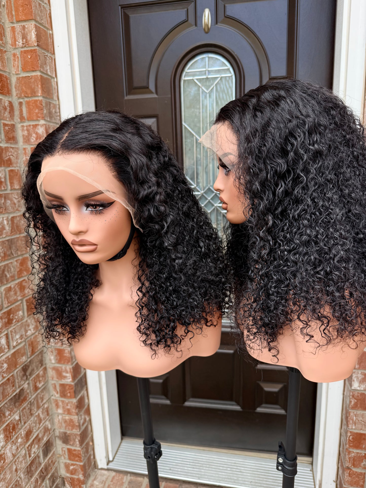 18 inches sdd pixie curly human hair wig. 180+ density. Very water friendly.