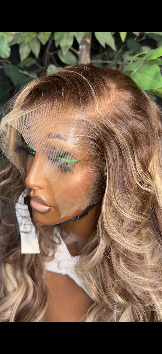 Wig Amber, 20 inches layered donor hair with beautiful highlights. 13x6 HD frontal lace wig