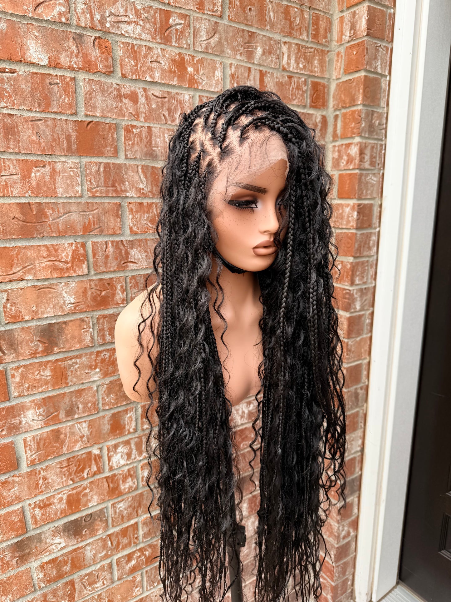 30 inches full lace chunky box braids with synthetic curls.