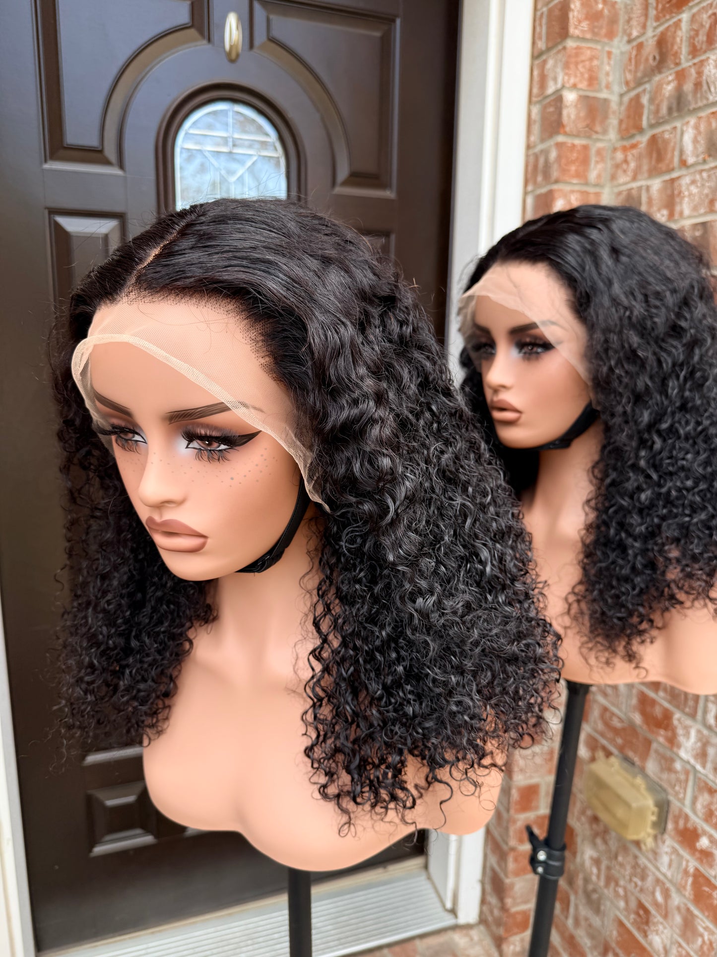 18 inches sdd pixie curly human hair wig. 180+ density. Very water friendly.