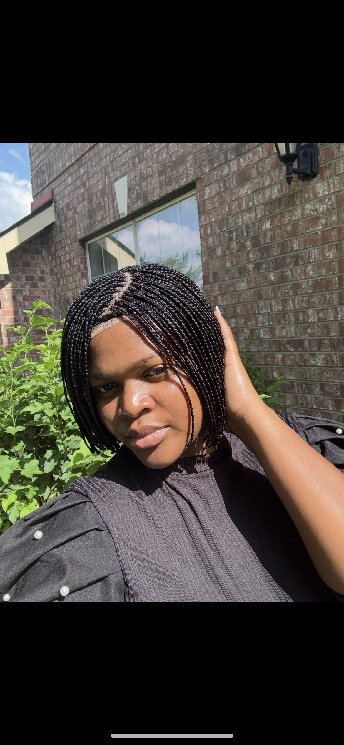 8 inches C curve bob braided glueless closure wig made with 4x4 human hair lace. very summer friendly and easy to style ( this is not a 360 full lace)