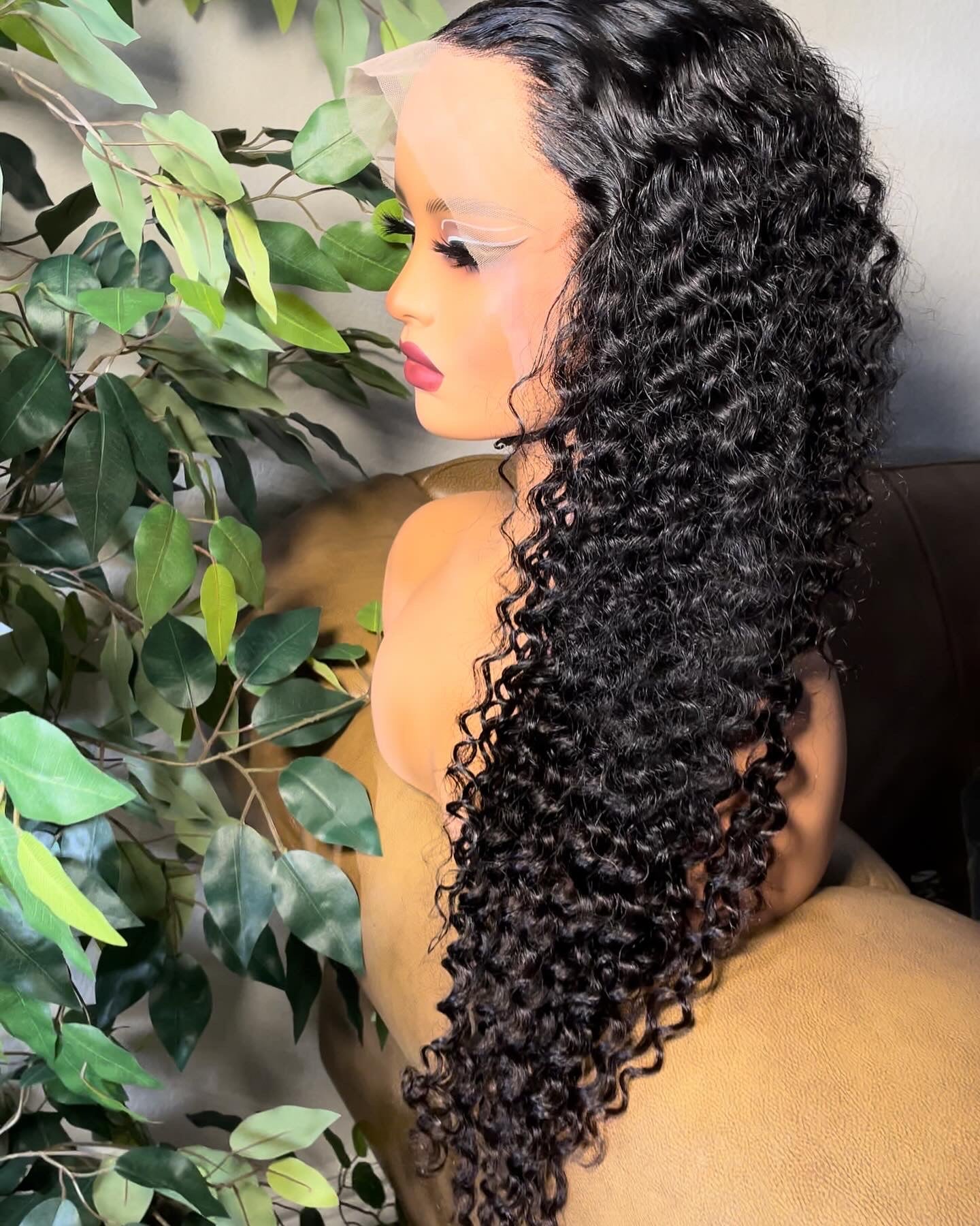 Deep body wave in natural color (frontal)