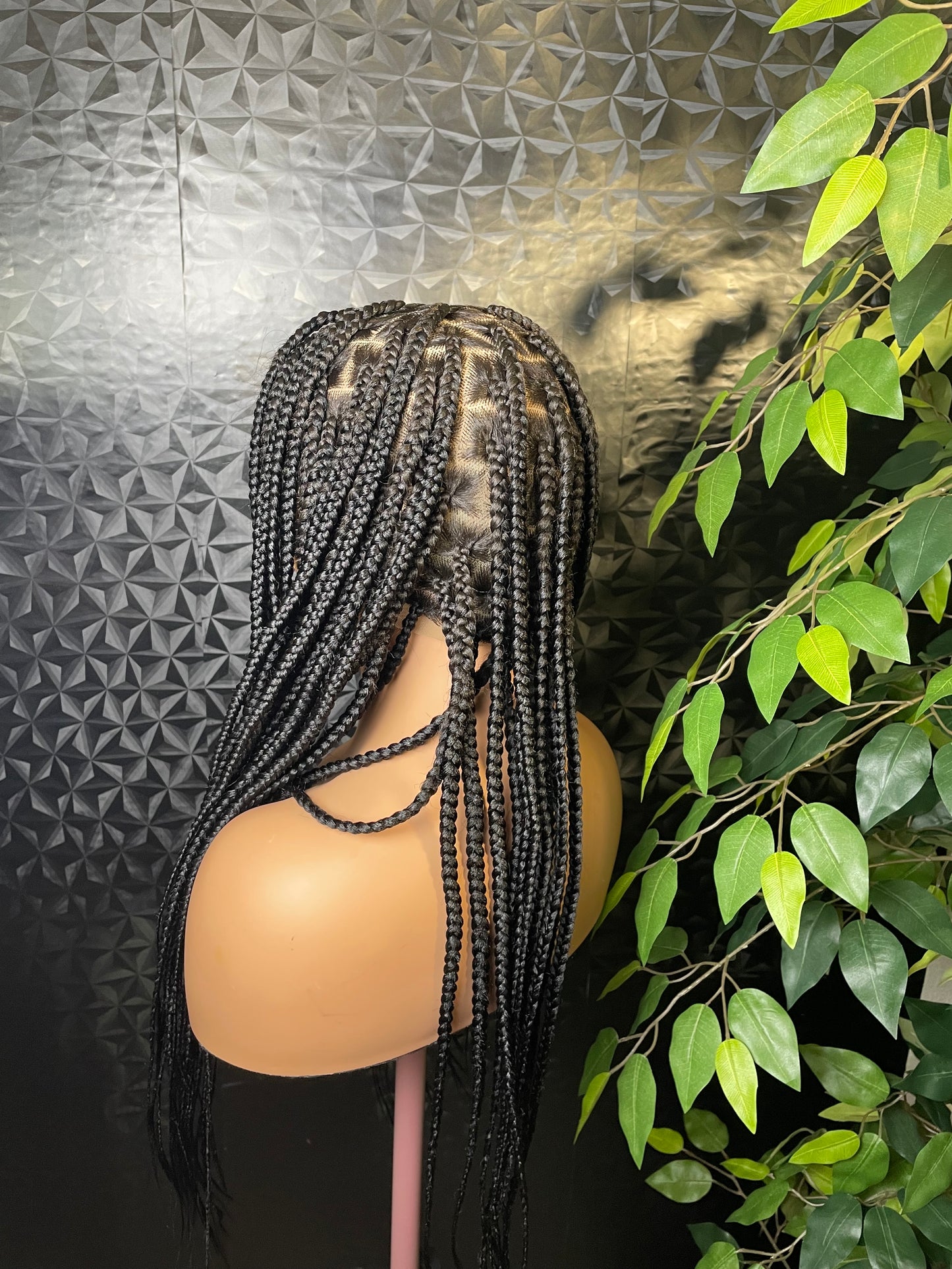 Knotless braided wigs