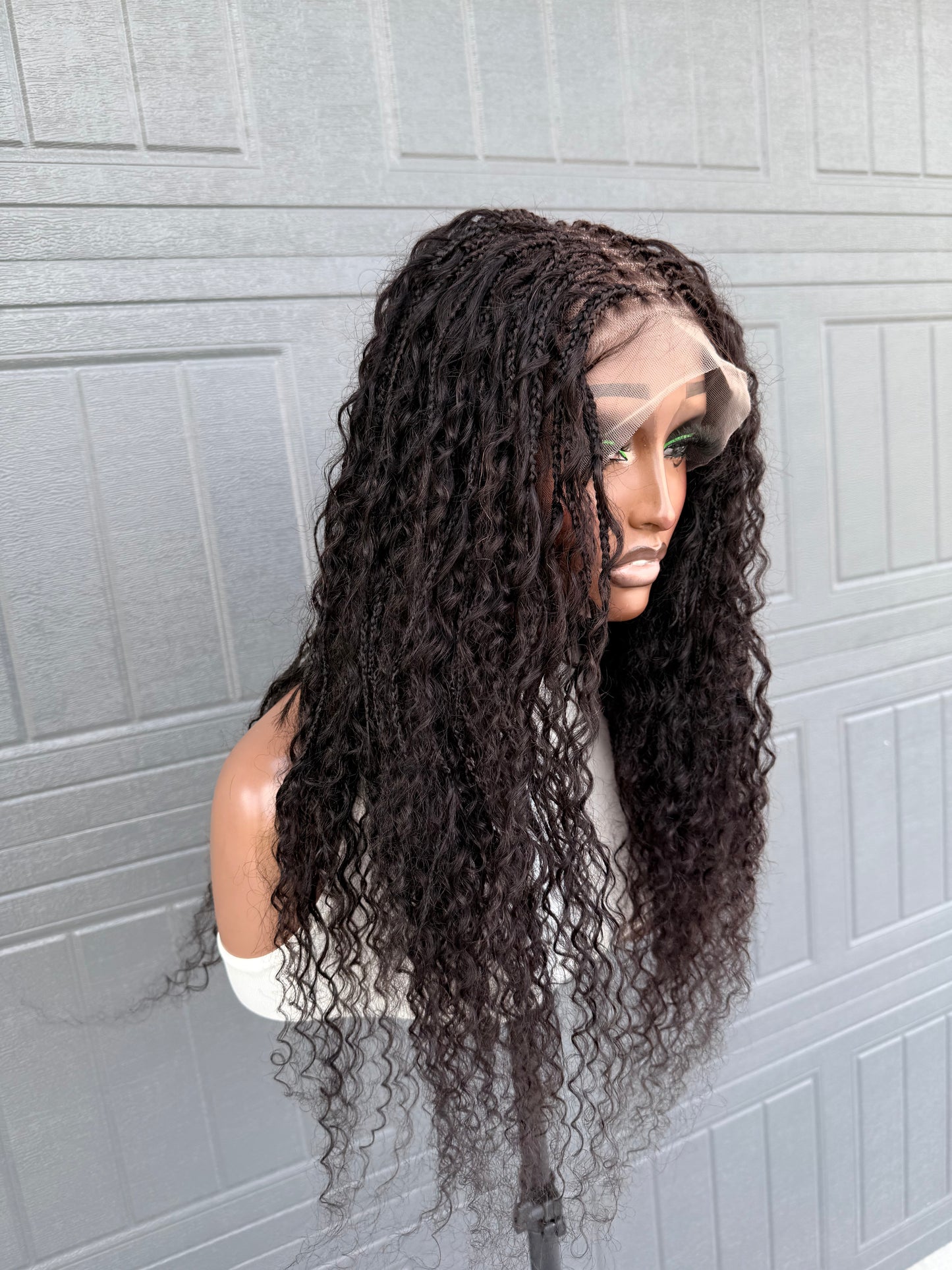 Human hair boho braids with virgin hair, made with human hair lace ( knots can be bleached) and human hair boho curls with regular braiding extensions