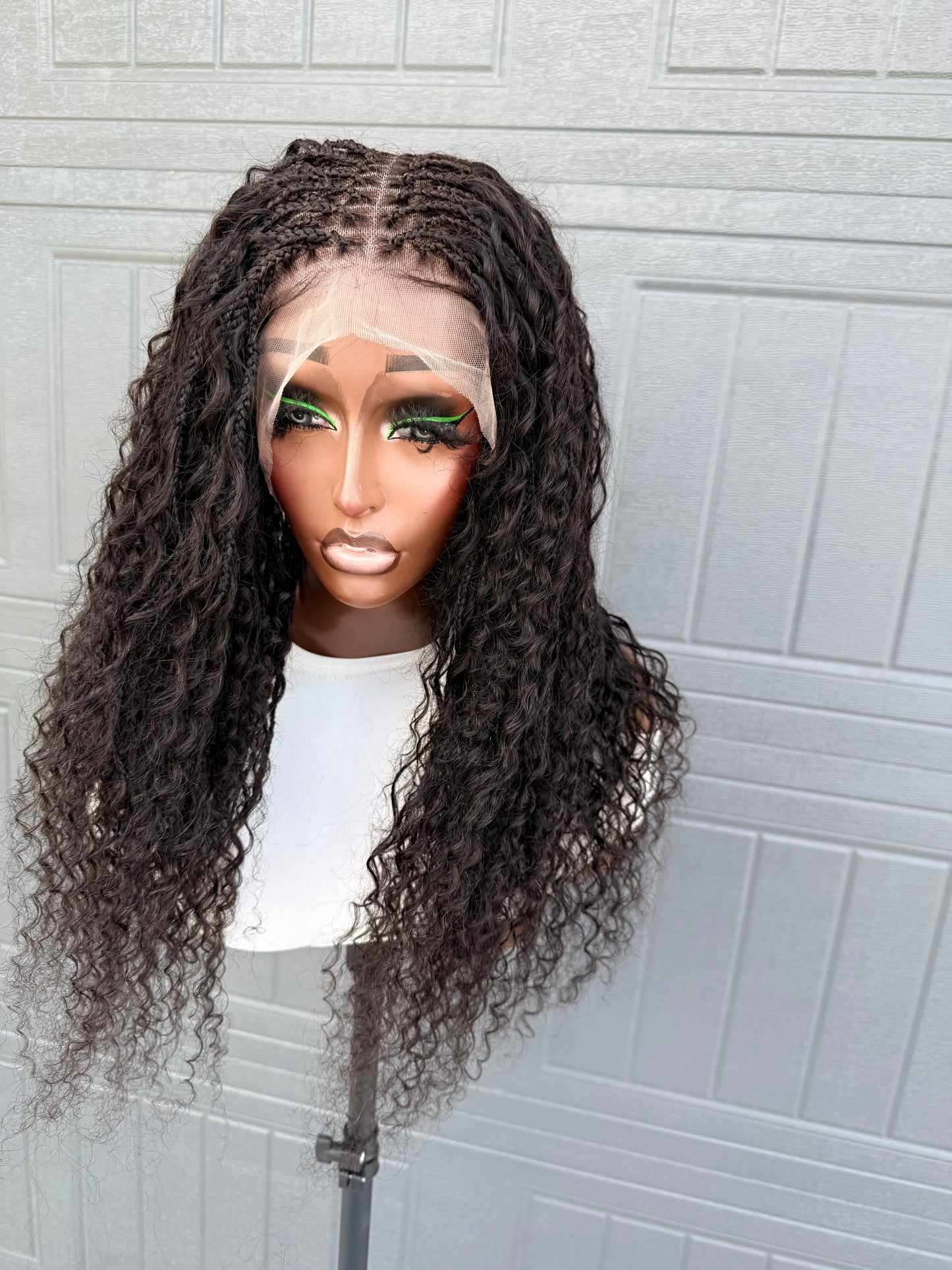 Human hair boho braids with virgin hair, made with human hair lace ( knots can be bleached) and human hair boho curls with regular braiding extensions
