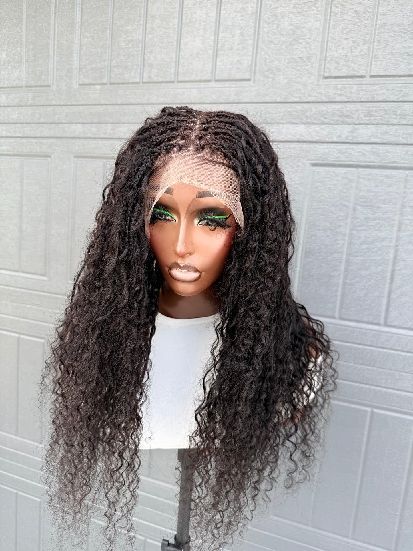 Human hair boho braids with virgin hair, made with human hair lace ( knots can be bleached) and human hair boho curls with regular braiding extensions